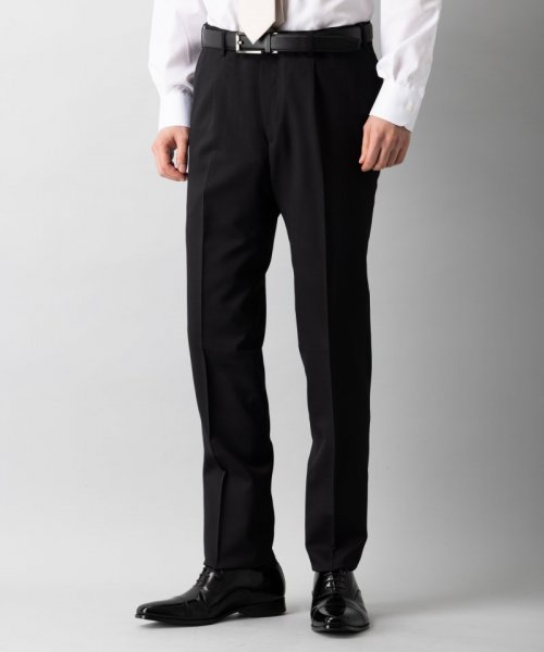 SUIT SELECT  スーツセレクト　レギュラーフィットウールスリーピーススーツ　ブラック/Y5