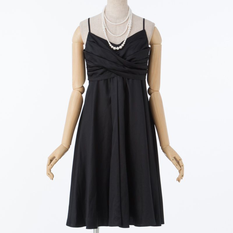 VICKY 胸元デザインサテンキャミソールドレス ブラック/M｜結婚式パーティーのレンタルドレス・アイテムはCariru